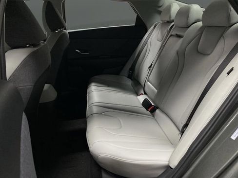 New 2026 Hyundai Elantra Limited image 30