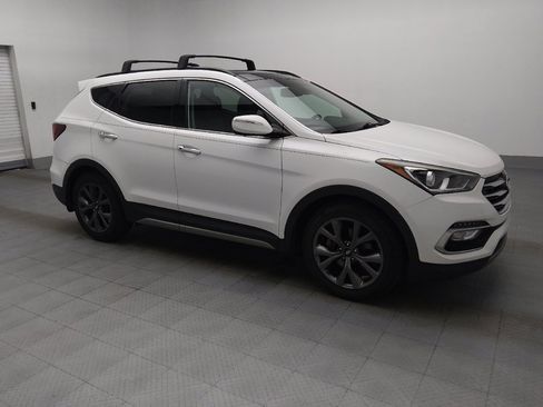 Used 2018 Hyundai Santa Fe Sport w/ 2.0T Ultimate Tech Package 05 FWD image 11