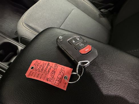 Used 2024 Jeep Wrangler Sport S image 16