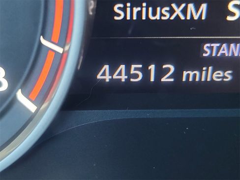 Used 2021 Nissan Rogue SV image 26