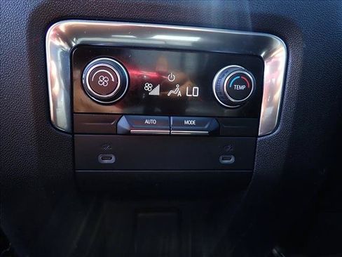 Used 2023 Chevrolet Tahoe RST AWD/4WD image 12