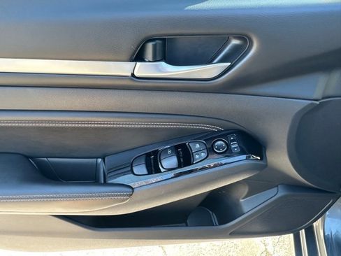 Certified 2023 Nissan Altima 2.5 SV w/ SV Premium Package image 20