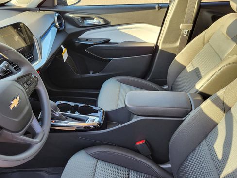 New 2026 Chevrolet Trax LT image 19