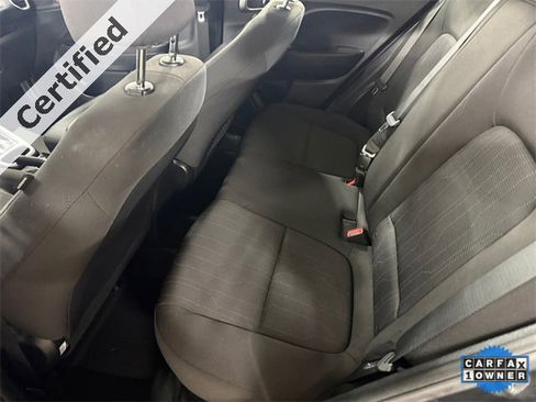 Certified 2023 Hyundai Venue SE w/ Cargo Package image 13