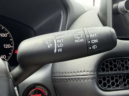 Used 2026 Honda HR-V LX image 25