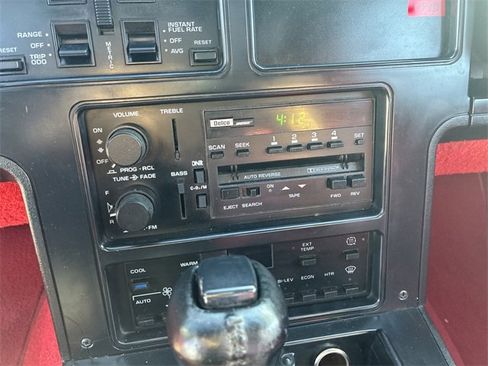 Used 1989 Chevrolet Corvette Convertible image 23