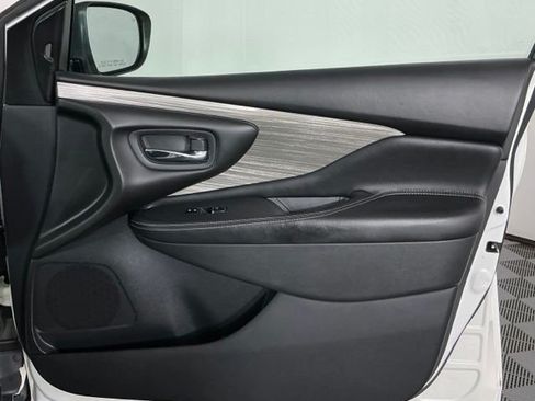 Used 2018 Nissan Murano Platinum FWD image 29