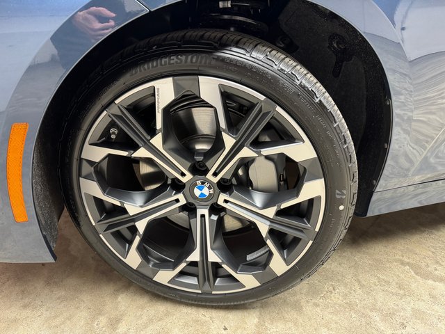 Used 2026 BMW 330i xDrive Sedan w/ Premium Package AWD/4WD image 28