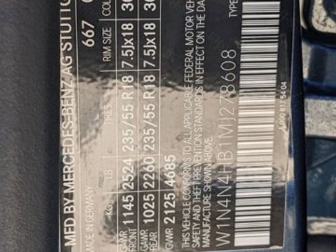 Certified 2021 Mercedes-Benz GLA 250 4MATIC image 24