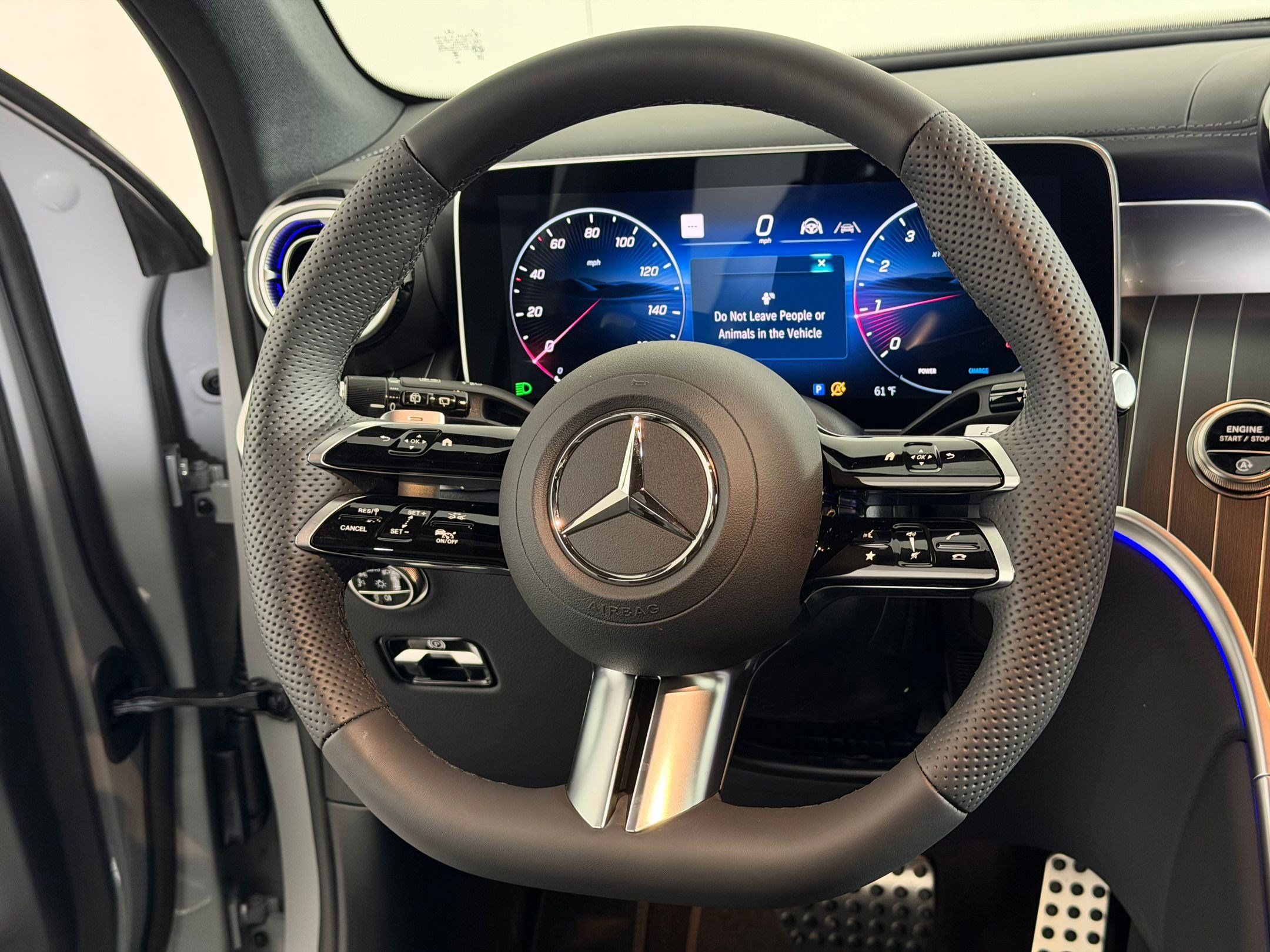 Used 2026 Mercedes-Benz GLC 300 4MATIC image 16