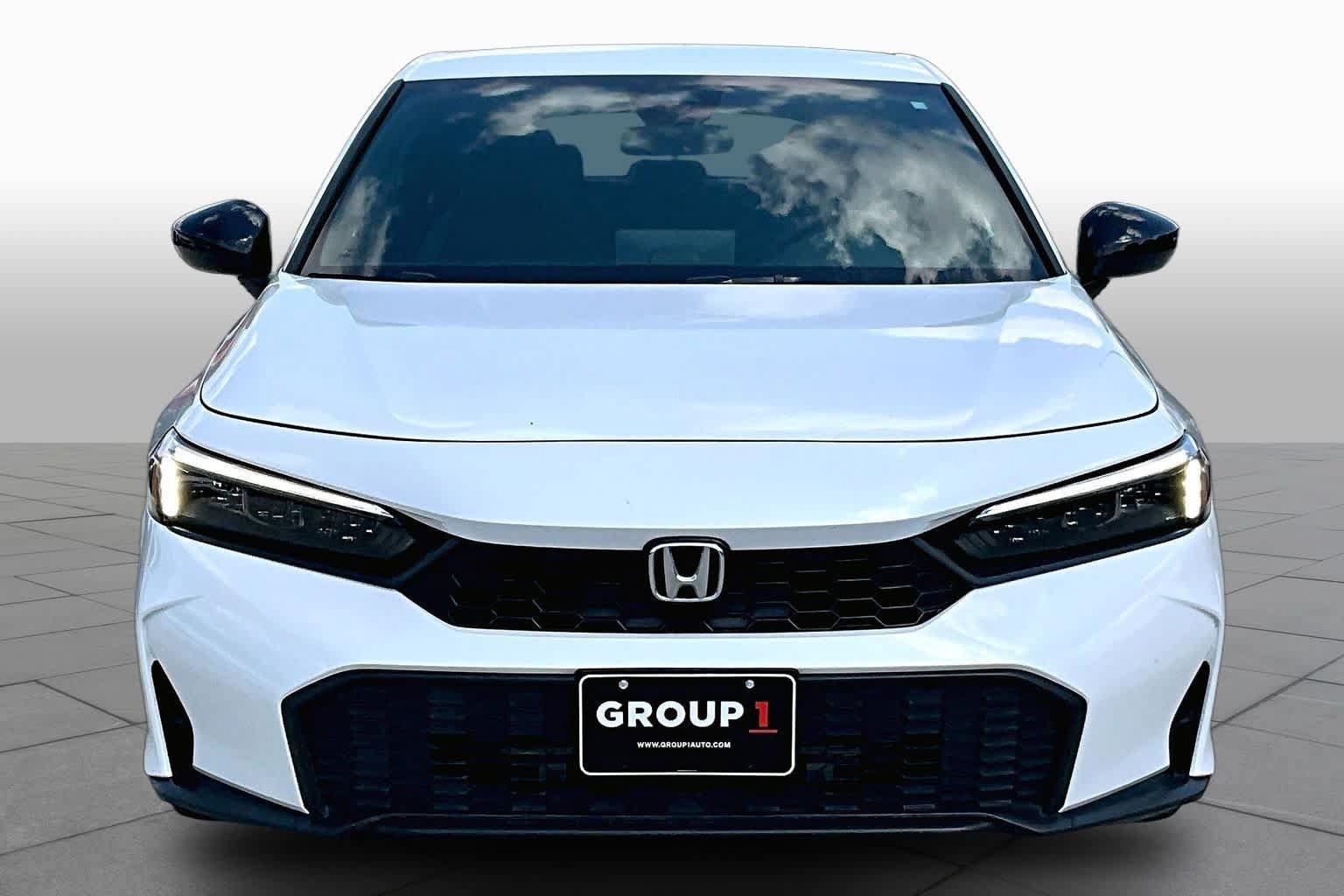 Used 2025 Honda Civic Sport image 4