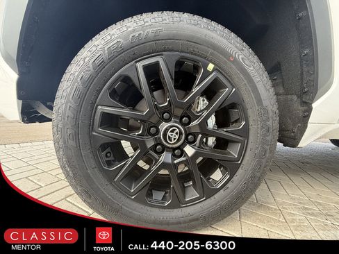 New 2026 Toyota Tundra SR5 image 12