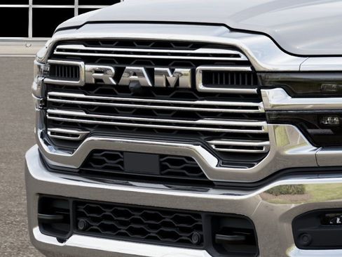 New 2026 RAM 2500 Laramie AWD/4WD image 11