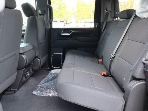 New 2026 Chevrolet Silverado 3500 LT AWD/4WD image 16