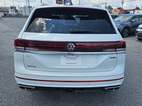 New 2026 Volkswagen Atlas SEL Premium R-Line image 10