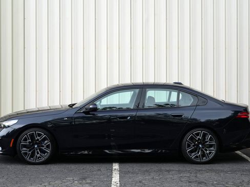 Used 2025 BMW i5 xDrive40 w/ M Sport Package AWD/4WD image 54