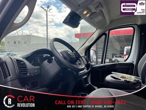 Used 2025 RAM ProMaster 2500 w/ Convenience Group FWD image 12