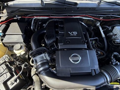 Used 2019 Nissan Frontier SV RWD image 13