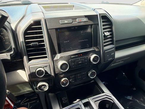 Used 2017 Ford F150 XLT w/ Equipment Group 302A Luxury image 26