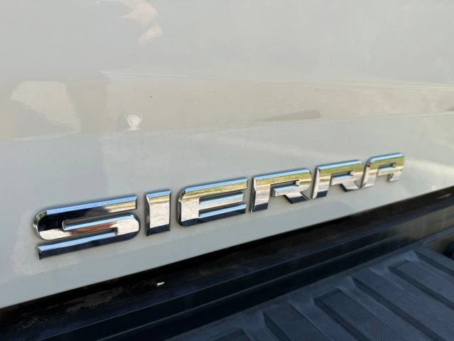 Used 2016 GMC Sierra 2500 Denali w/ Duramax Plus Package AWD/4WD image 11