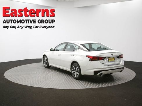 Used 2022 Nissan Altima 2.5 SV w/ SV Premium Package AWD/4WD image 62