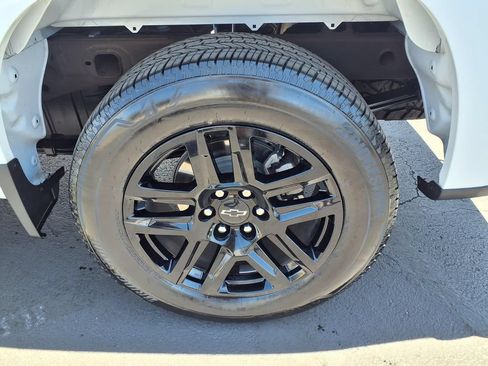 Used 2024 Chevrolet Silverado 1500 RST w/ All Star Edition Plus AWD/4WD image 13