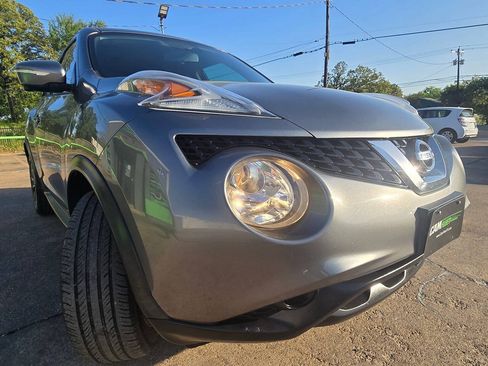 Used 2017 Nissan Juke SV w/ Technology Package FWD image 60