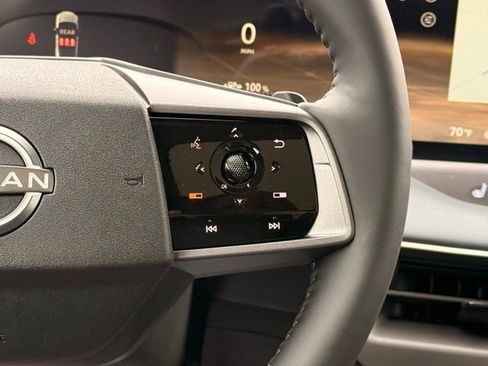 New 2026 Nissan Leaf Platinum+ w/ Cargo Package (Platinum+) image 24