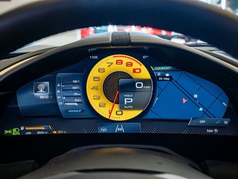 Used 2024 Ferrari Roma Spider image 15