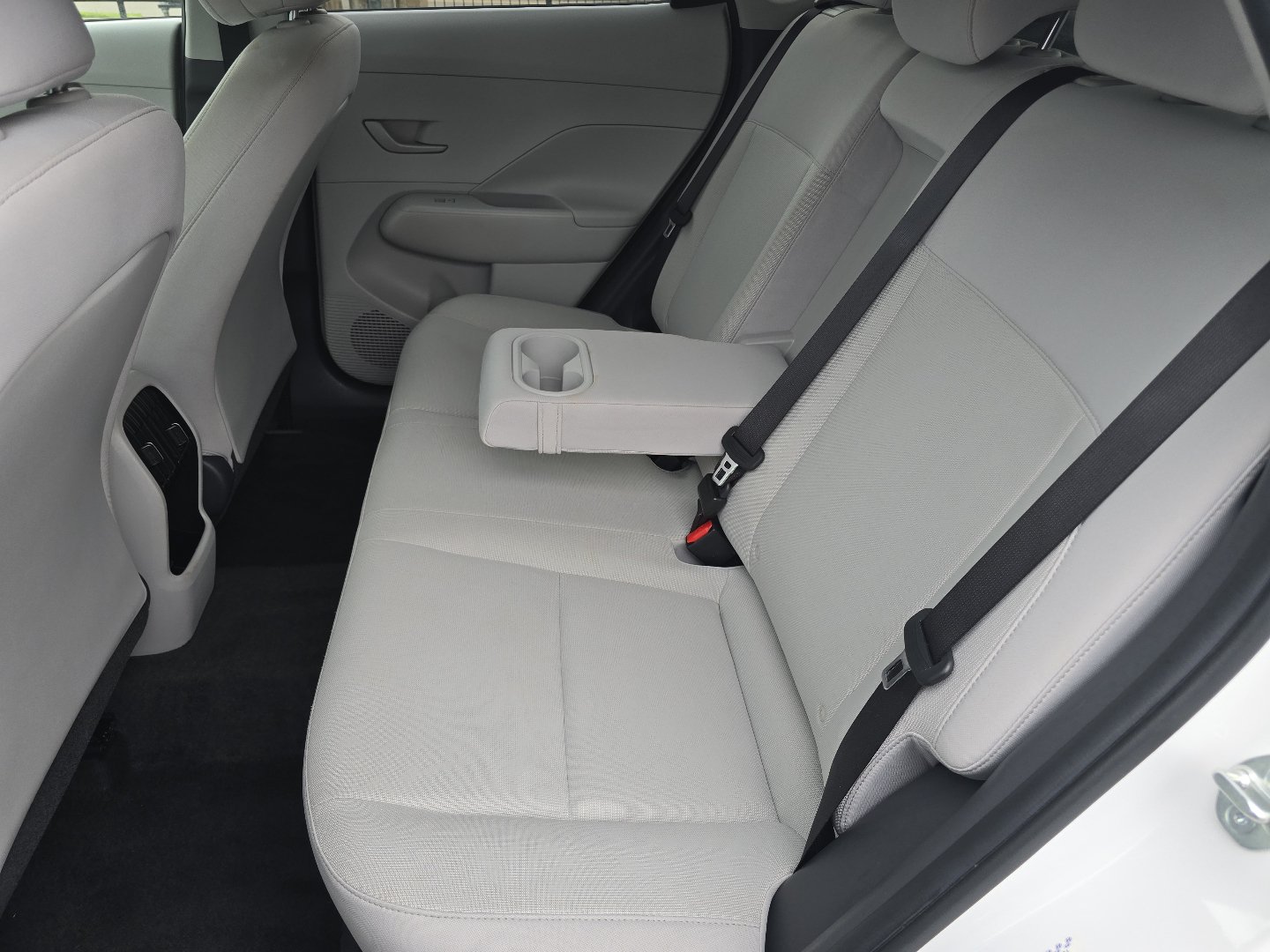 Used 2024 Hyundai Kona SEL FWD image 26