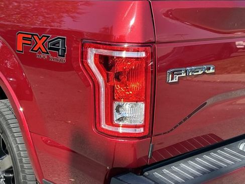 Used 2016 Ford F150 XLT w/ Equipment Group 302A Luxury AWD/4WD image 12
