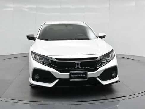 Used 2018 Honda Civic Sport image 17