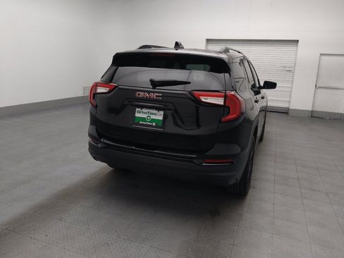 Used 2023 GMC Terrain SLE w/ Elevation Edition FWD image 7