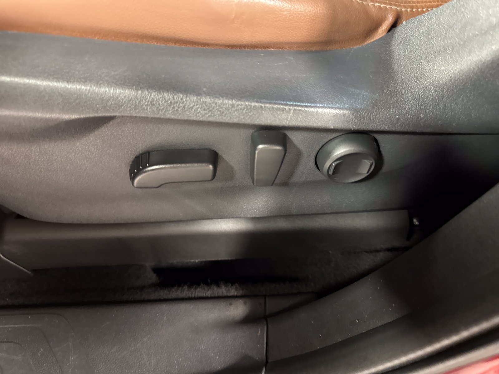 Used 2019 Subaru Ascent Touring AWD/4WD image 15