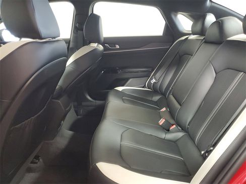 Used 2025 Kia K5 GT-Line w/ GT-Line Premium Package image 21