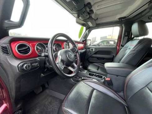 Used 2022 Jeep Gladiator Rubicon w/ LED Lighting Group AWD/4WD image 12