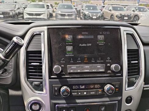 Used 2021 Nissan Titan SV w/ SV Convenience Package AWD/4WD image 18