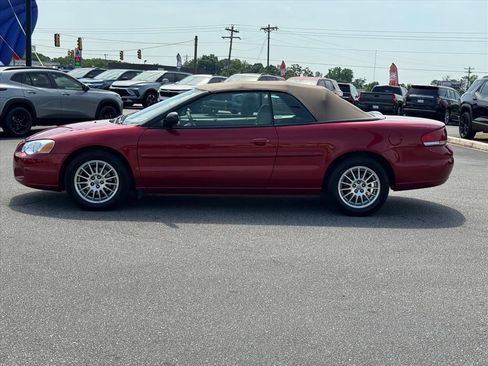 Used 2004 Chrysler Sebring LXi FWD image 6