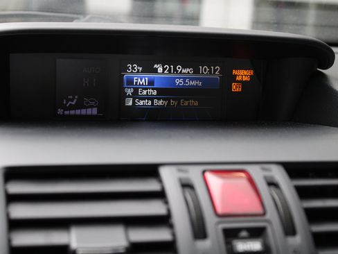 Used 2015 Subaru WRX image 26