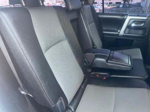Used 2018 Toyota 4Runner SR5 Premium AWD/4WD image 36