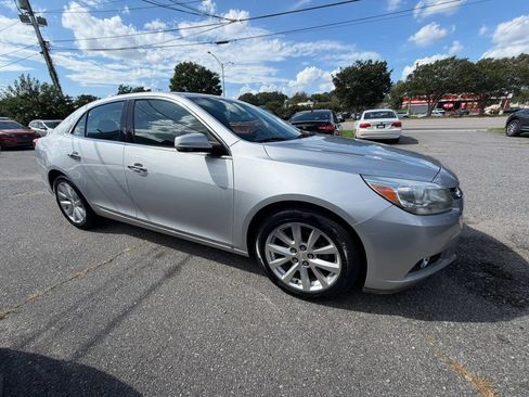 Used 2016 Chevrolet Malibu LTZ FWD image 7