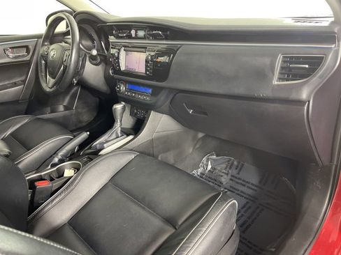 Used 2014 Toyota Corolla S Premium w/ Driver Convenience Package image 32