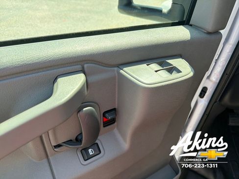 New 2026 Chevrolet Express 3500 w/ Power Convenience Package RWD image 15