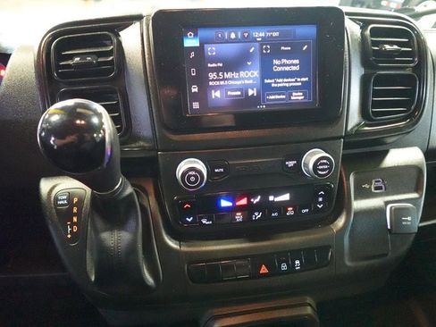 Used 2023 RAM ProMaster 2500 FWD image 10