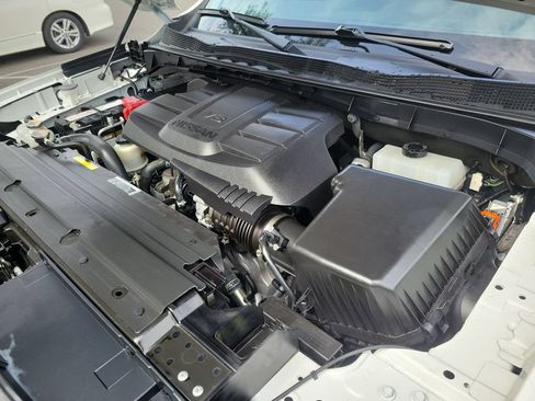 Used 2023 Nissan Titan PRO-4X w/ Pro-4x Convenience Package AWD/4WD image 38
