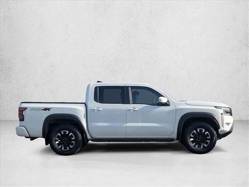 Used 2023 Nissan Frontier PRO-4X w/ Pro Convenience Package image 4