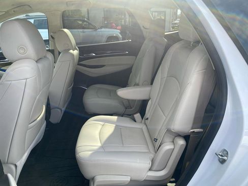 Used 2024 Buick Enclave Essence w/ Sport Touring Edition image 11