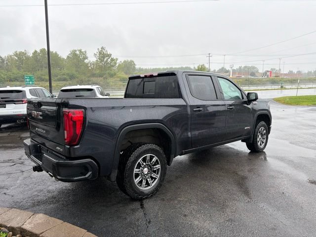 Used 2024 GMC Sierra 1500 AT4 w/ Technology Package AWD/4WD image 5