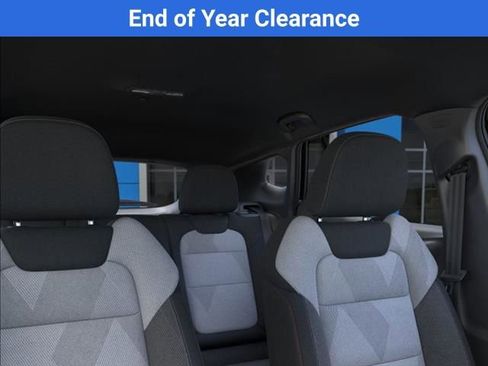 New 2025 Chevrolet Trax RS image 25