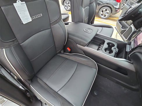 New 2025 RAM 2500 Laramie w/ Night Edition image 10